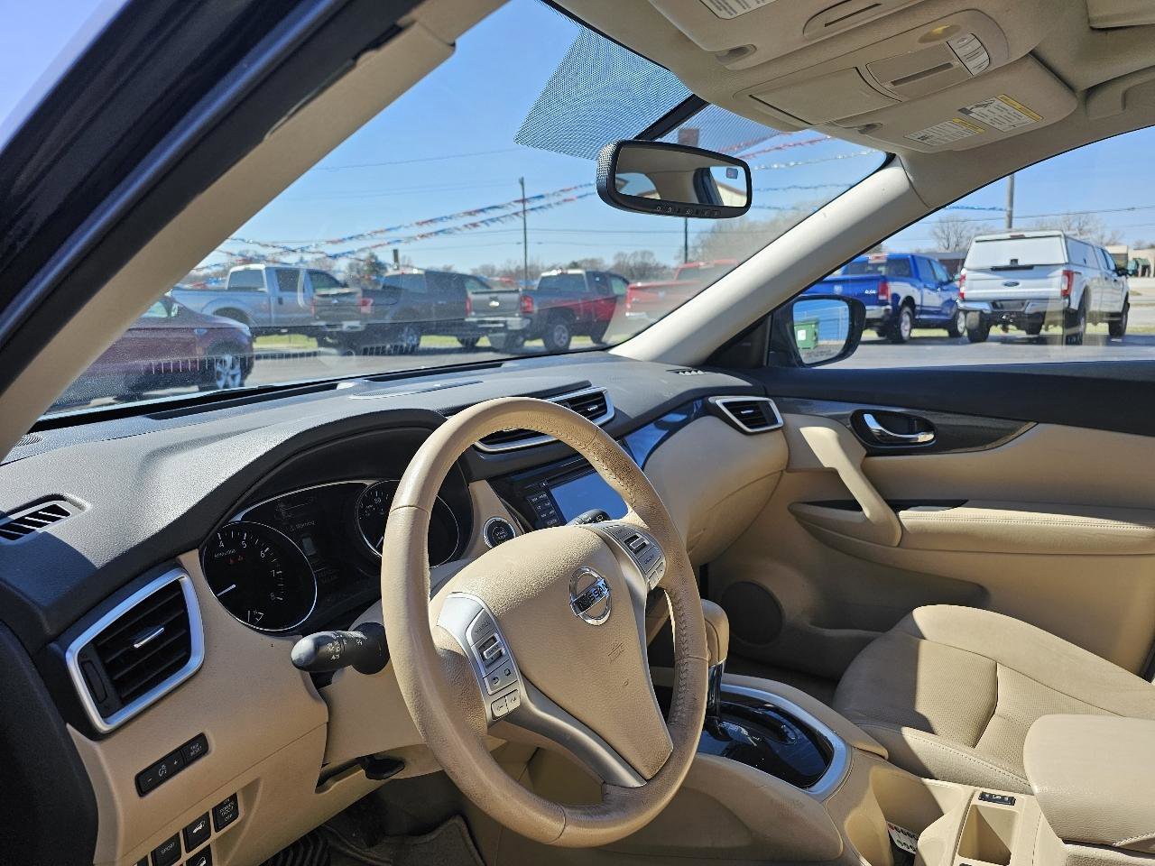 Used 2014 Nissan Rogue SL w/ SL Premium Package image 6
