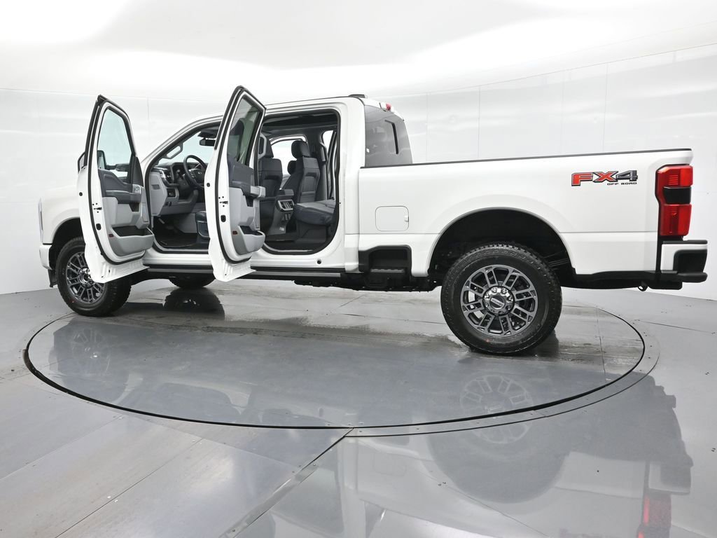 Certified 2024 Ford F250 Limited w/ FX4 Off-Road Package image 35