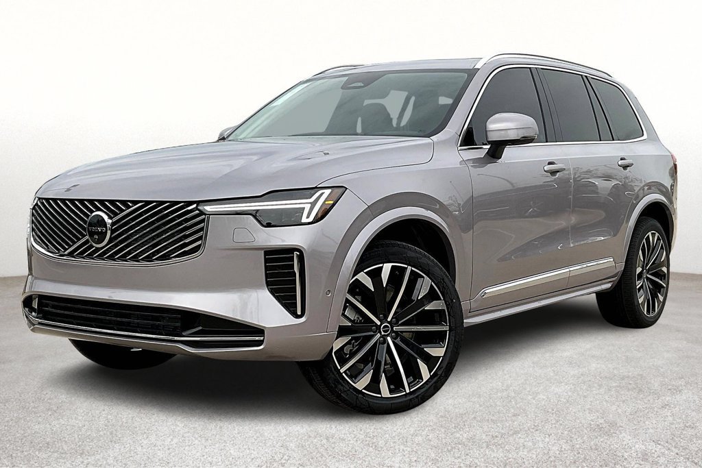 New 2026 Volvo XC90 B5 Plus w/ Protection Package Premier AWD/4WD image 2
