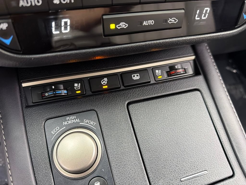 Used 2017 Lexus ES 350 w/ Luxury Package FWD image 15