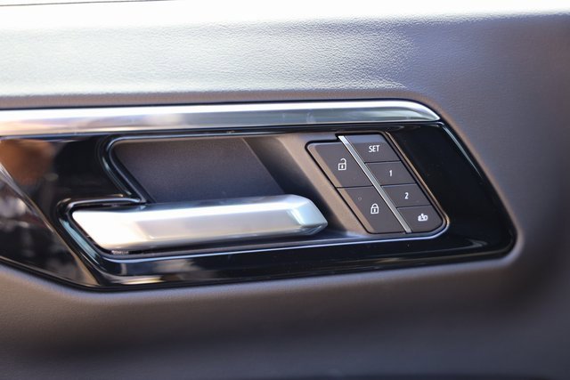 New 2025 Chevrolet Tahoe Premier w/ Sun And Tow Package image 17