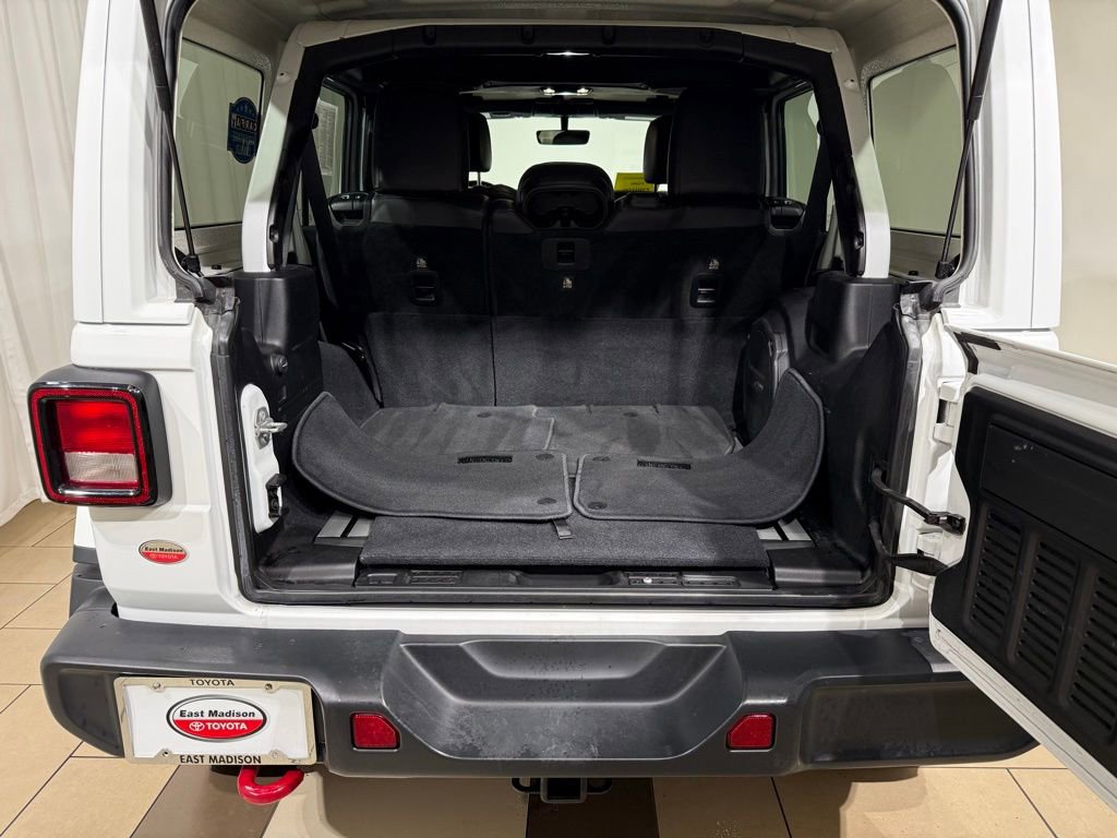 Used 2019 Jeep Wrangler Unlimited Rubicon AWD/4WD image 11