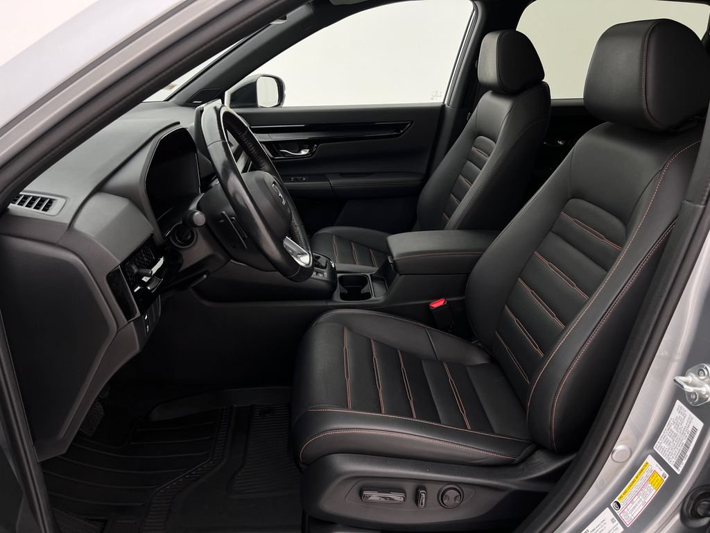 Used 2024 Honda CR-V Sport Touring image 11