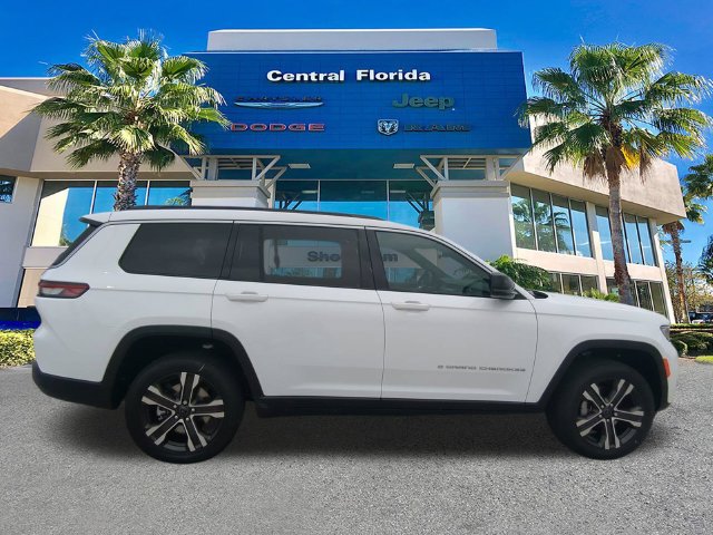 New 2027 Jeep Grand Cherokee L Limited RWD image 4