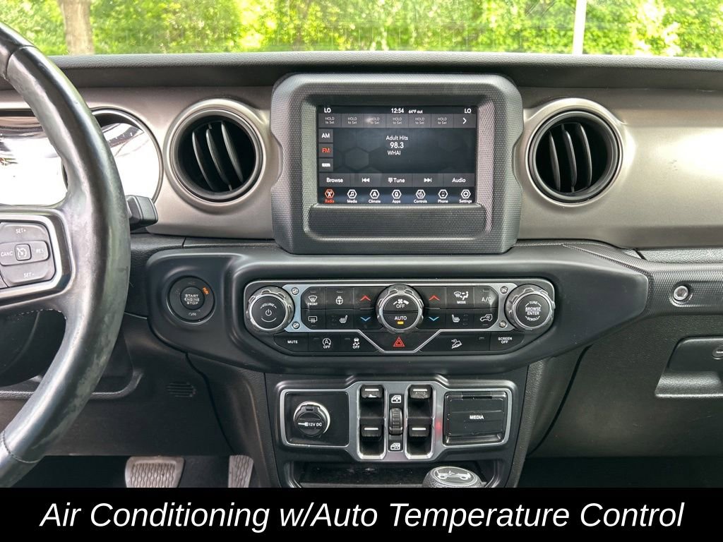 Used 2018 Jeep Wrangler Unlimited Sport S AWD/4WD image 22