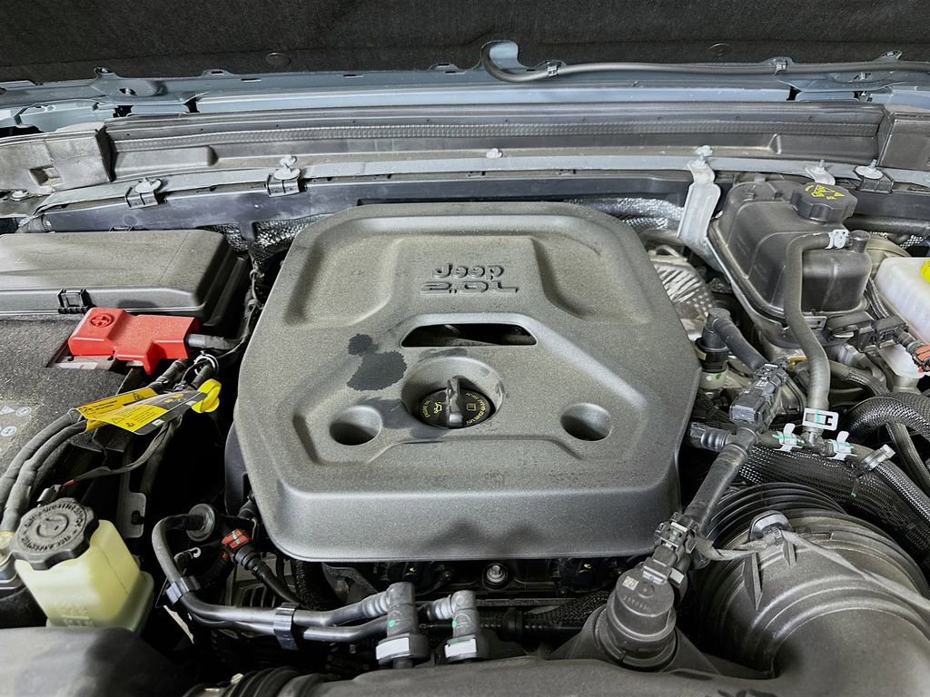 Used 2024 Jeep Wrangler Sport AWD/4WD image 8