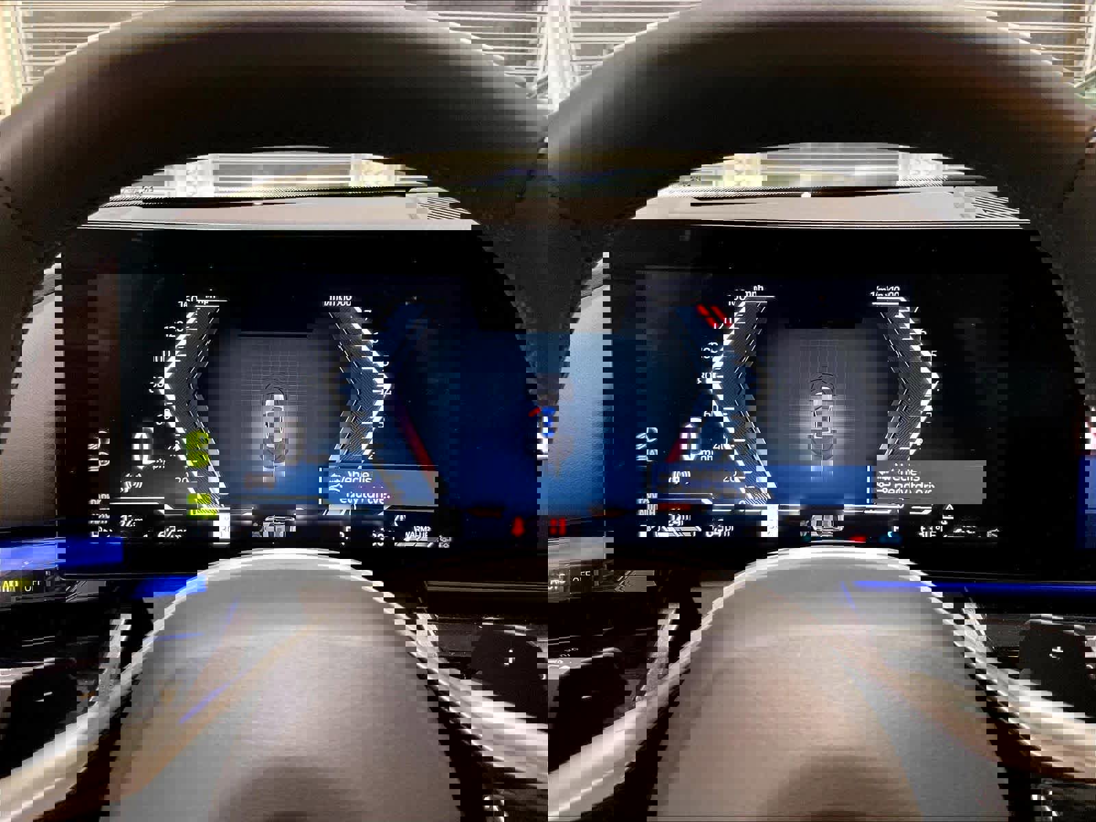 Used 2024 BMW 540i xDrive w/ Convenience Package image 25