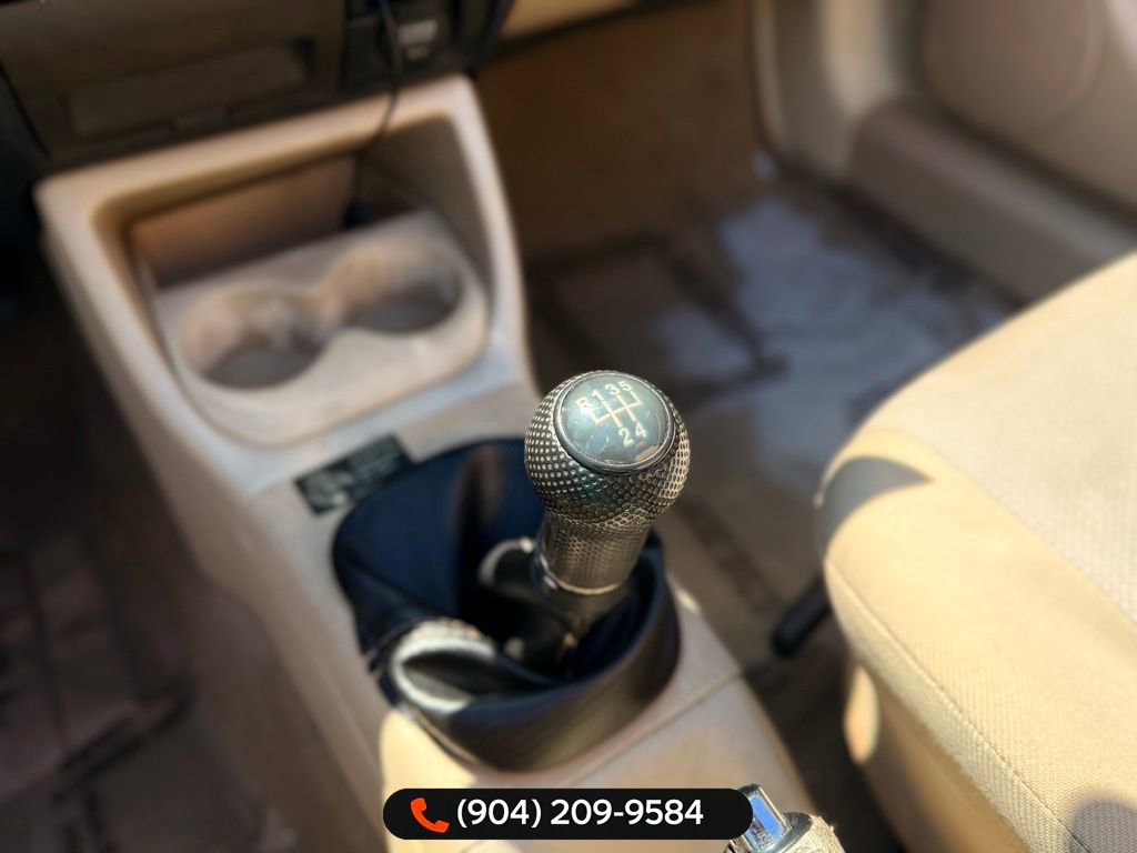 Used 2001 Volkswagen Cabrio GL image 16