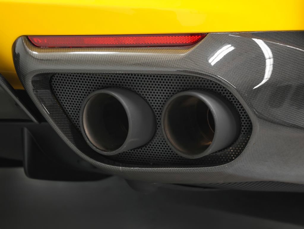 Certified 2021 Ferrari 812 GTS image 39