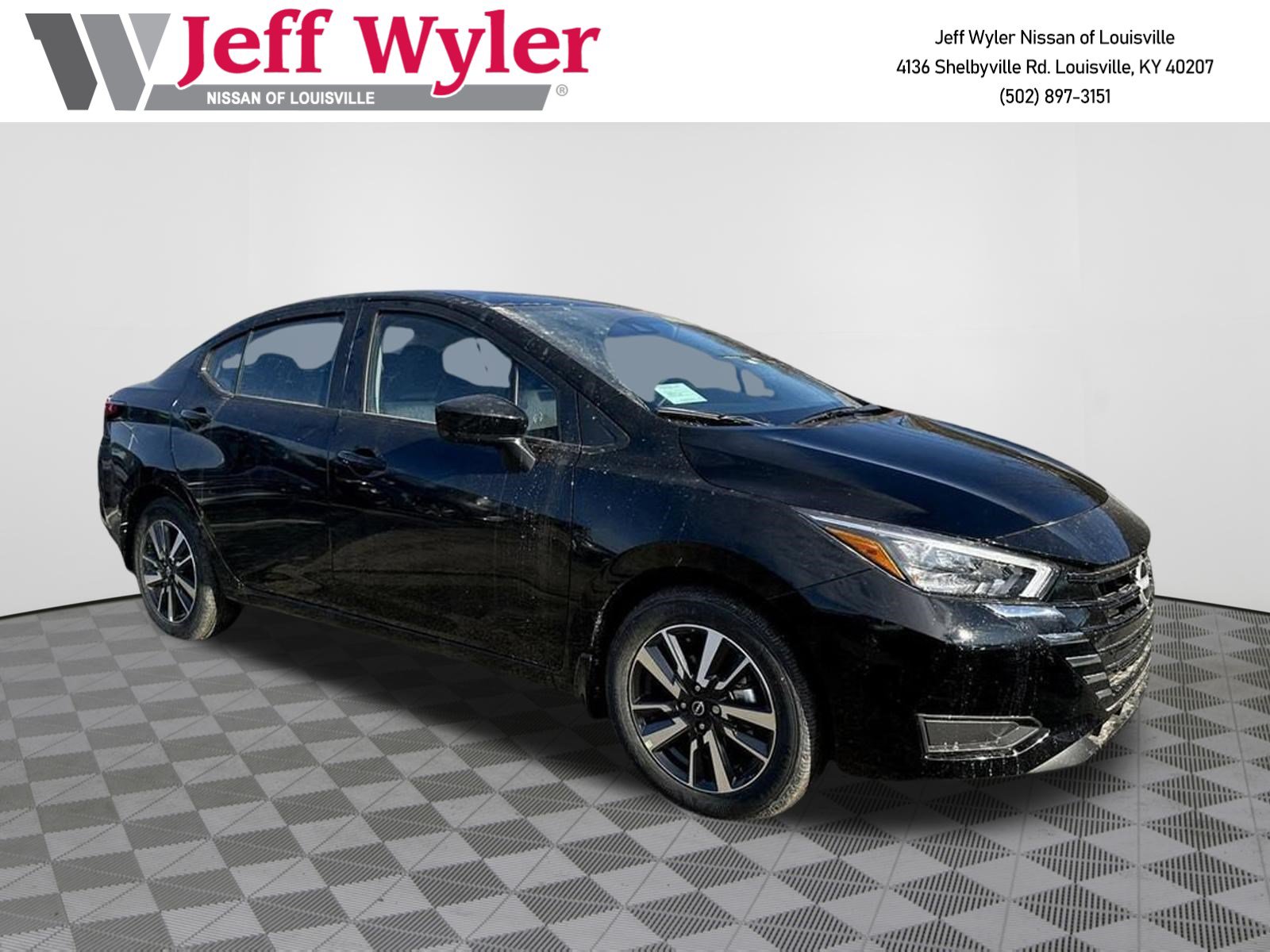 Used 2025 Nissan Versa SV w/ Trunk Package
