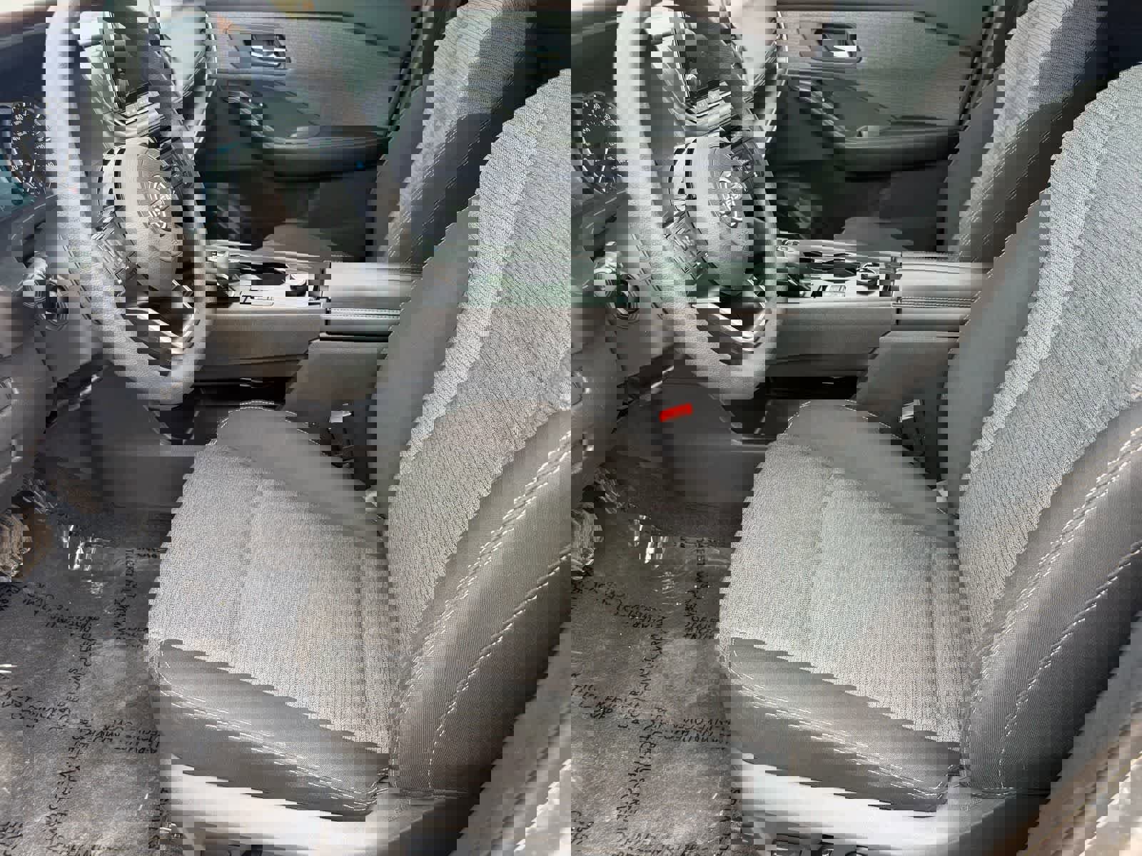 Certified 2022 Nissan Rogue SV image 14