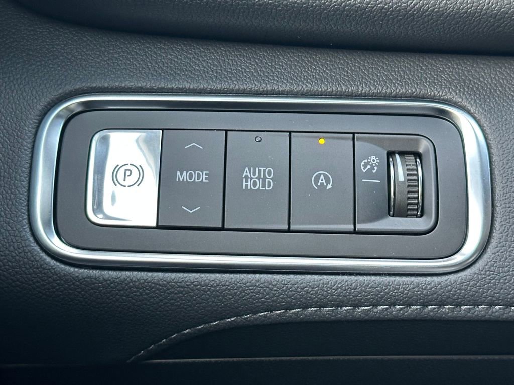 New 2026 Buick Enclave Preferred w/ Power Package FWD image 32