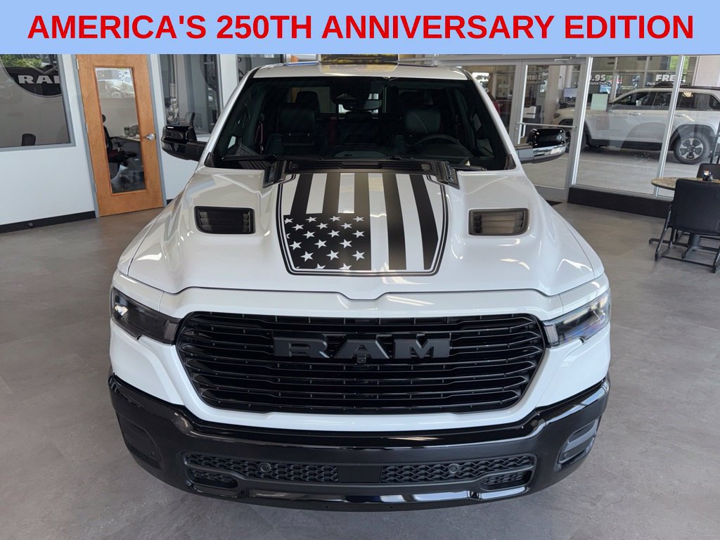 New 2026 RAM 1500 Laramie AWD/4WD image 9