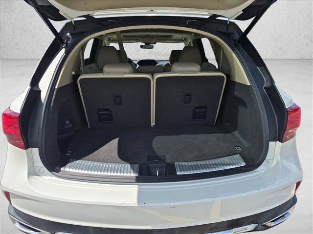 Used 2017 Acura MDX w/ Technology Package AWD/4WD image 6