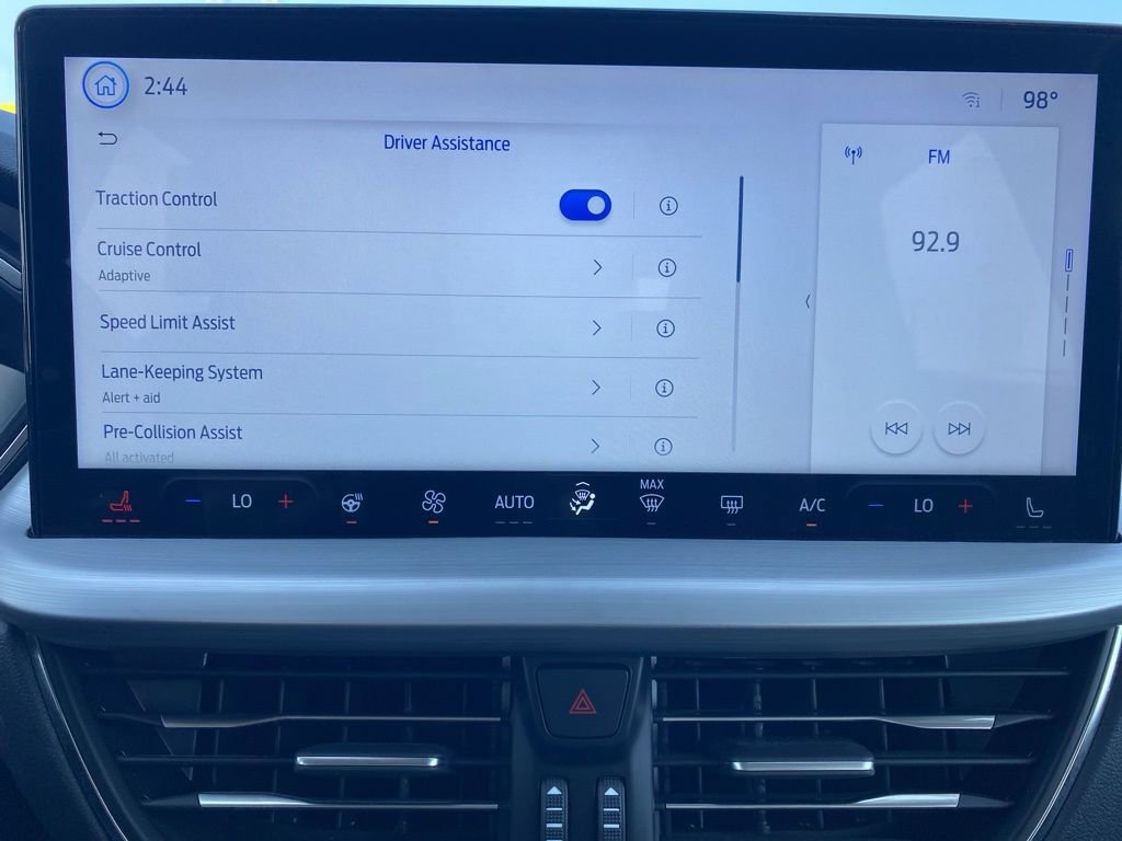 Used 2024 Ford Escape Platinum image 40