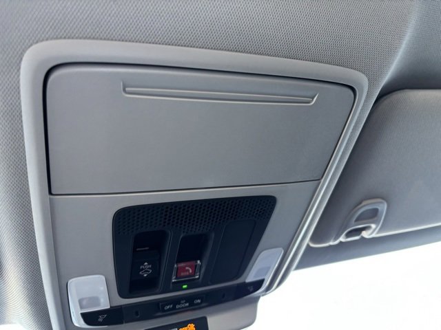 Certified 2025 Honda Accord EX-L image 22