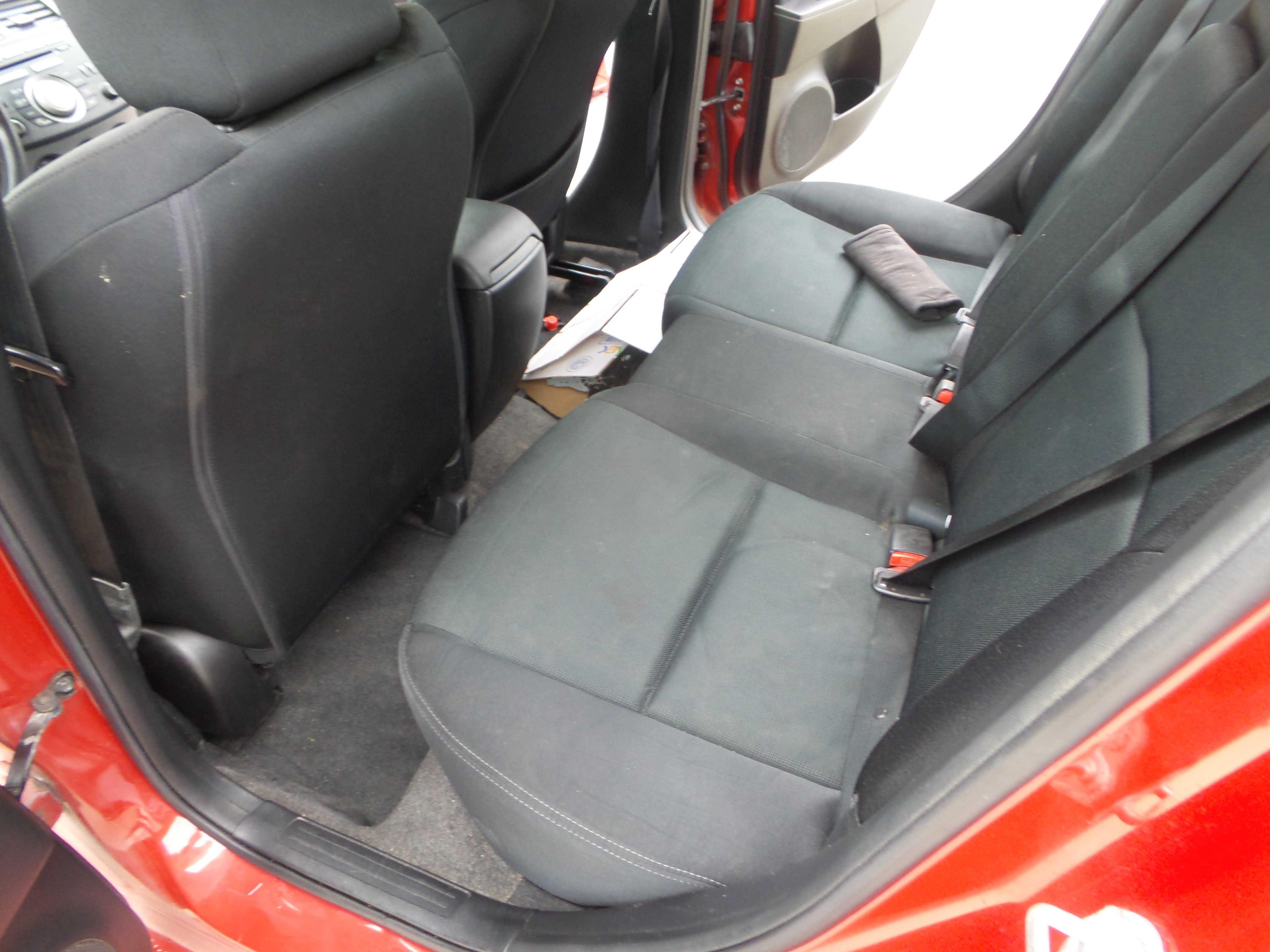 Used 2011 MAZDA MAZDA3 s Sport FWD image 19