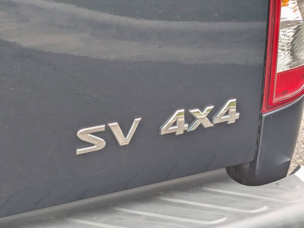 Used 2019 Nissan Frontier SV AWD/4WD image 12