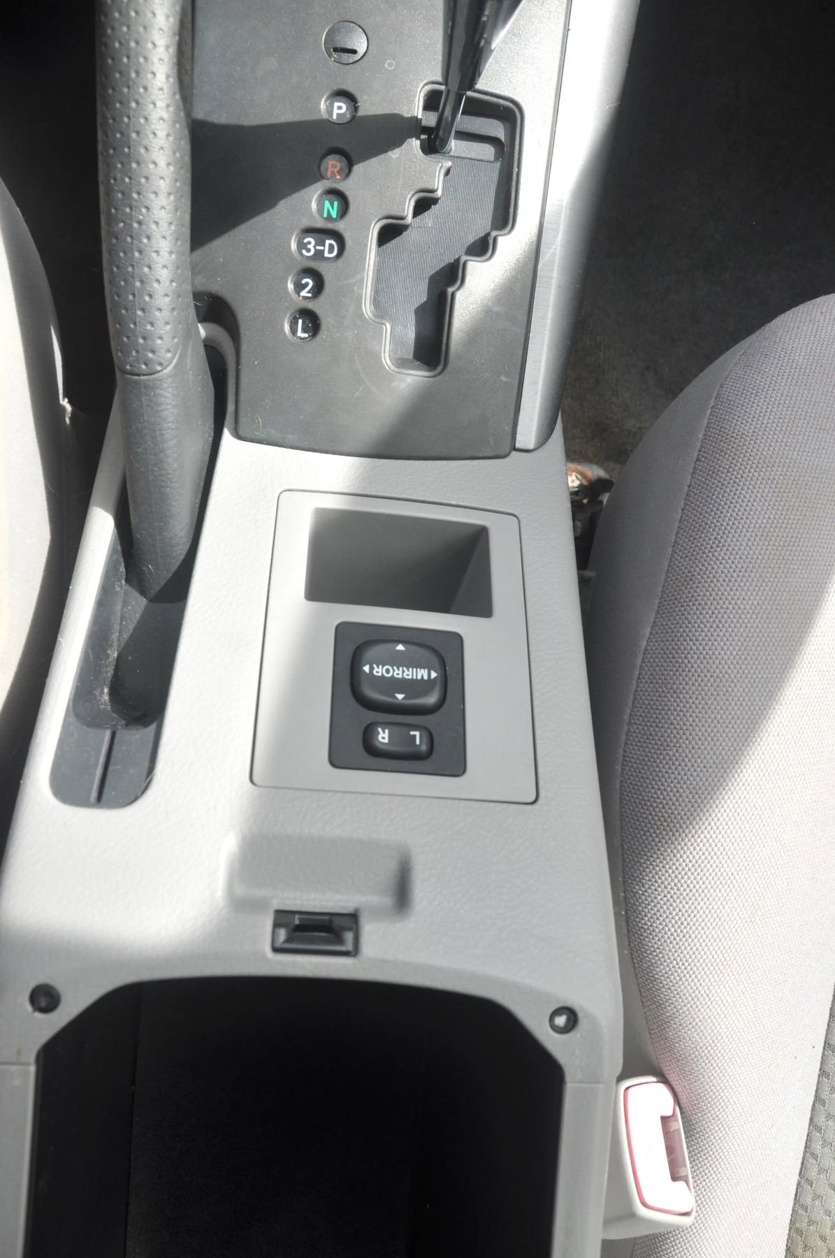 Used 2007 Toyota RAV4 2WD image 26