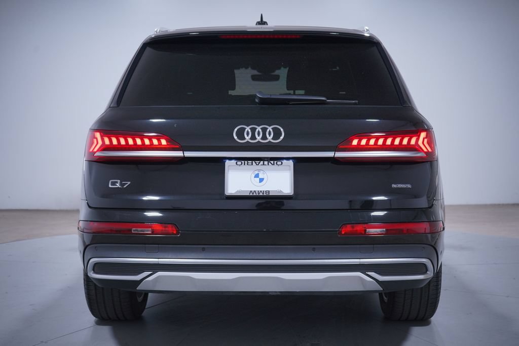 Used 2023 Audi Q7 3.0T Premium w/ Convenience Package AWD/4WD image 5