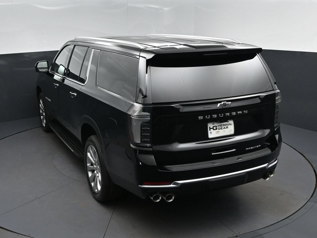 New 2026 Chevrolet Suburban Premier RWD image 33