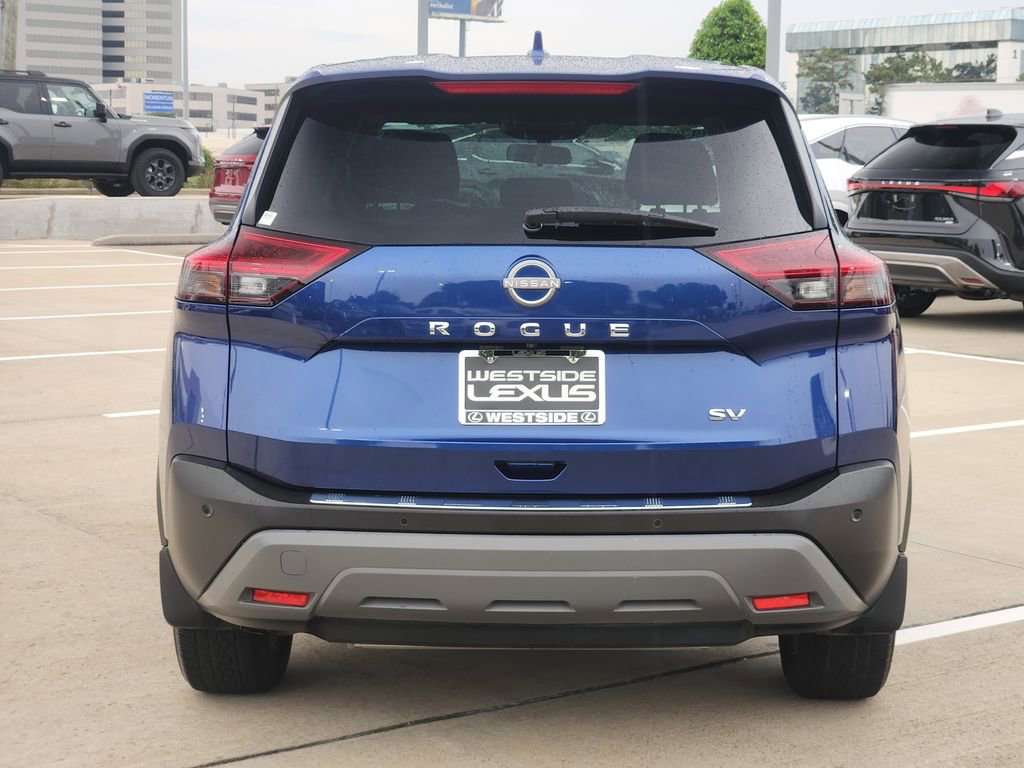 Used 2023 Nissan Rogue SV FWD image 6