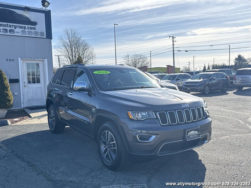 Used 2020 Jeep Grand Cherokee Limited AWD/4WD image 3