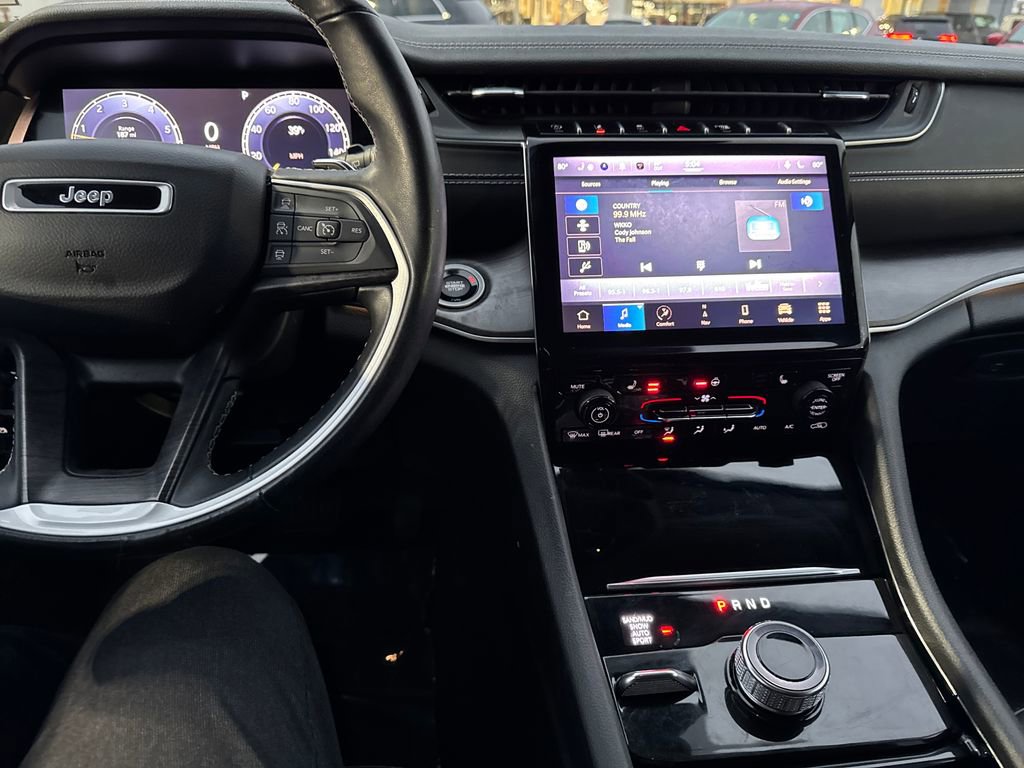 Certified 2022 Jeep Grand Cherokee L Limited image 21