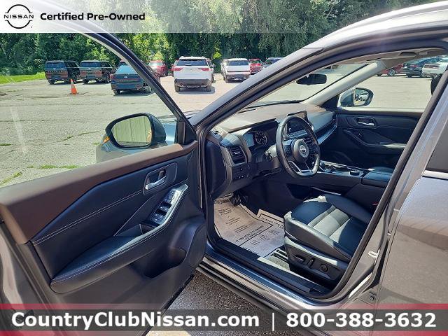 Certified 2023 Nissan Rogue SV w/ SV Premium B Package AWD/4WD image 10