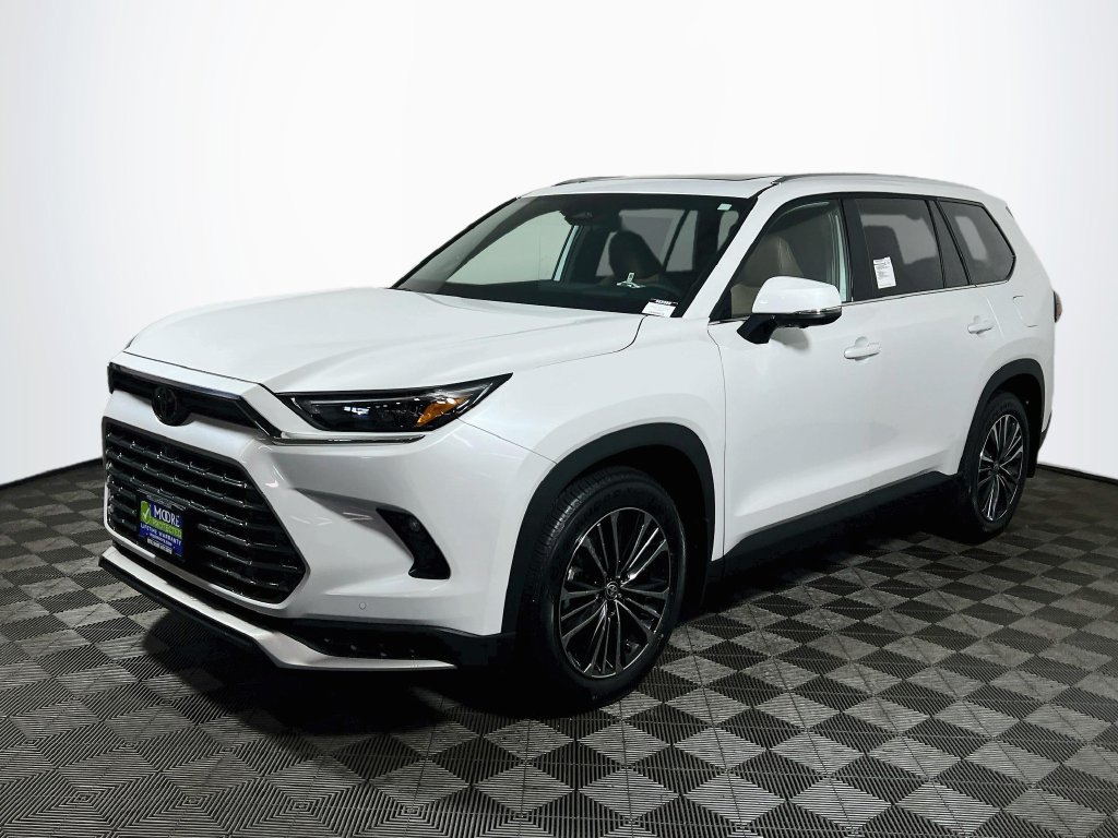 New 2026 Toyota Grand Highlander AWD Hybrid image 3