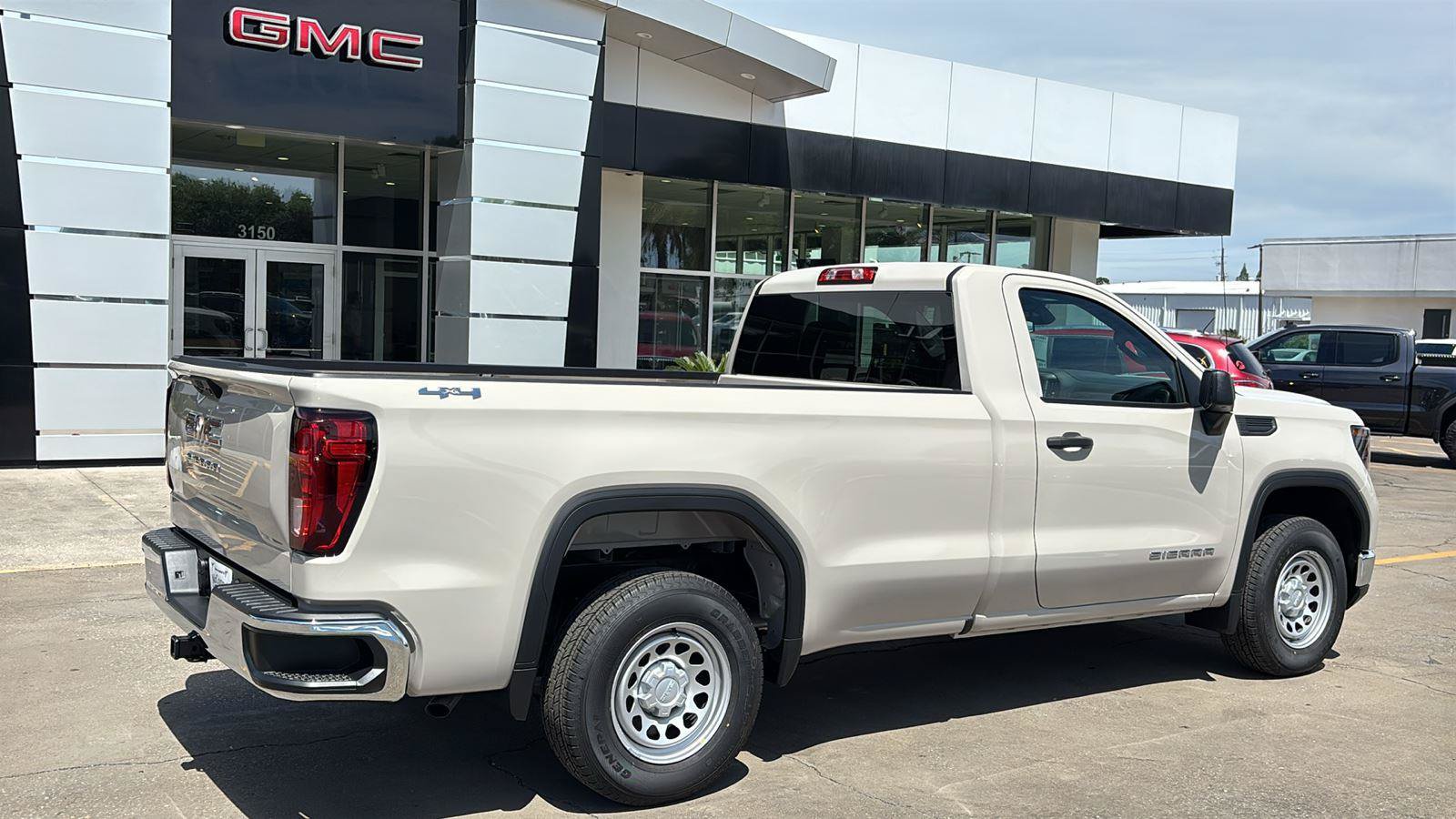 New 2026 GMC Sierra 1500 Pro w/ Pro Value Package AWD/4WD image 8