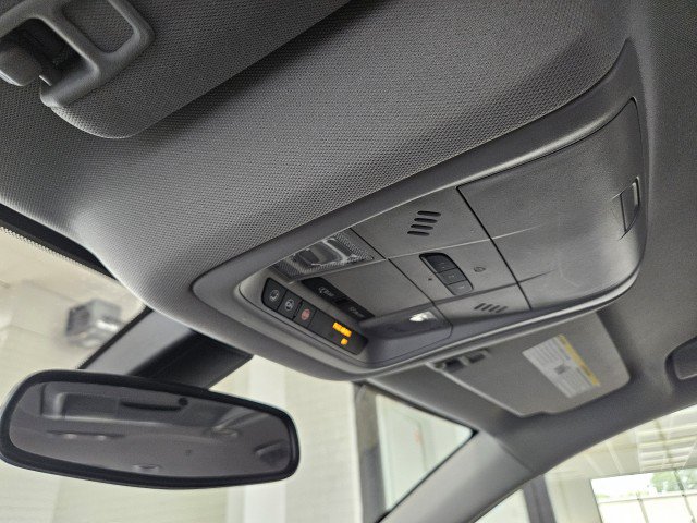 Used 2019 GMC Acadia SLT AWD/4WD image 24