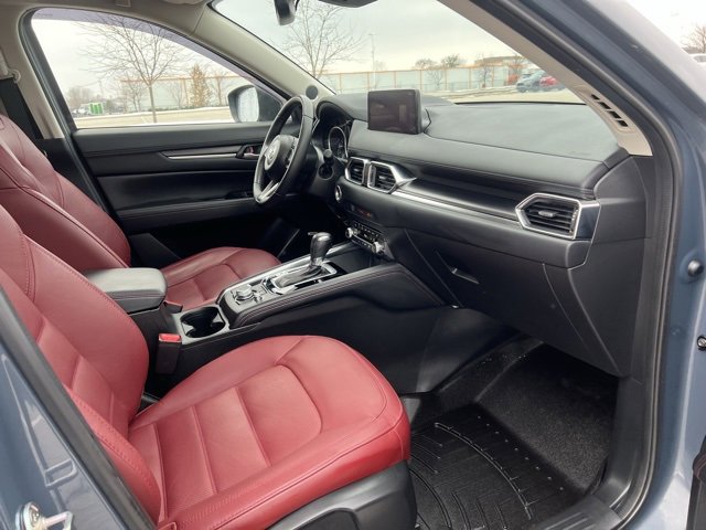 Used 2023 MAZDA CX-5 Carbon Edition image 30
