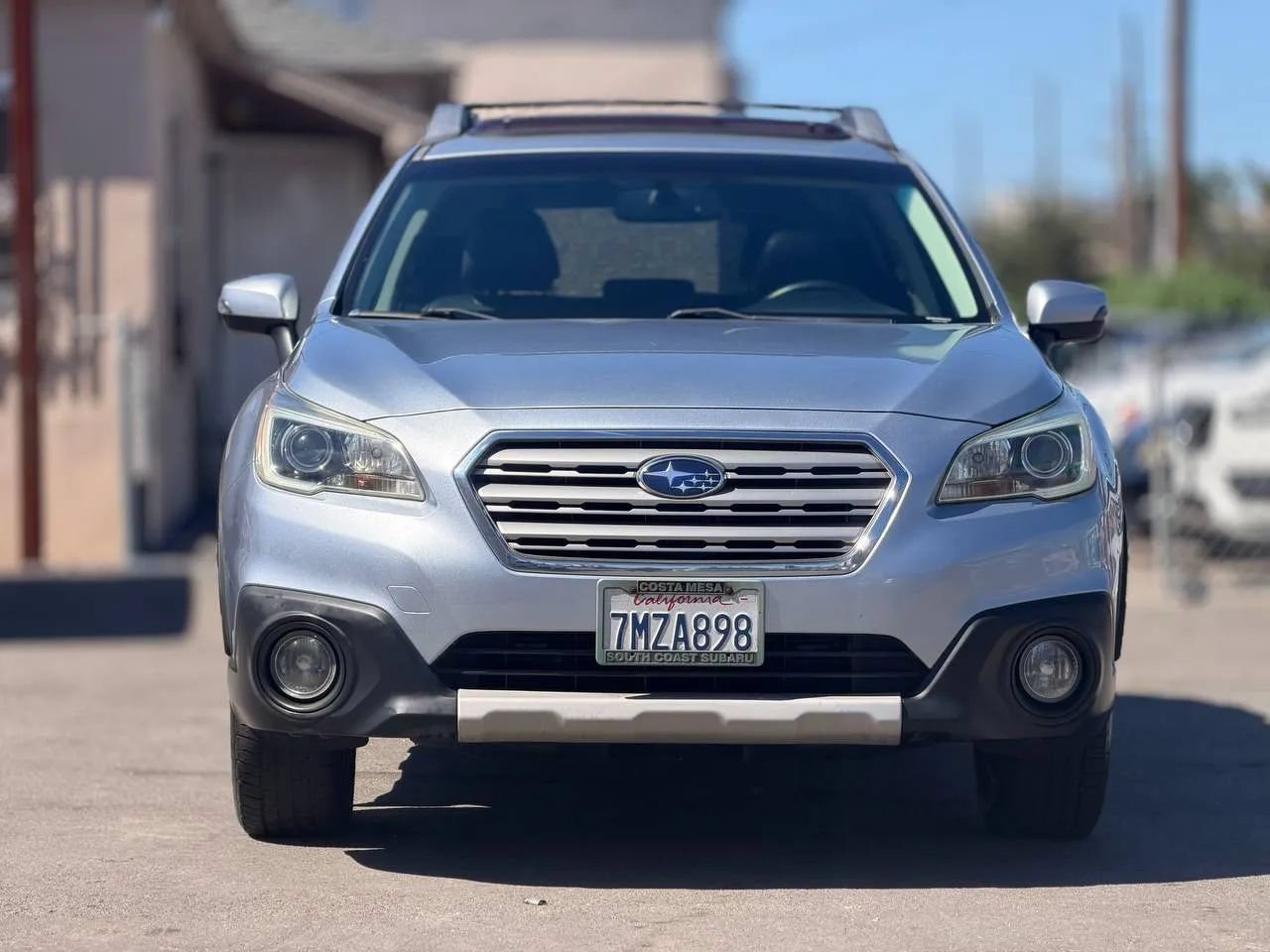 Used 2015 Subaru Outback 2.5i Limited AWD/4WD image 4