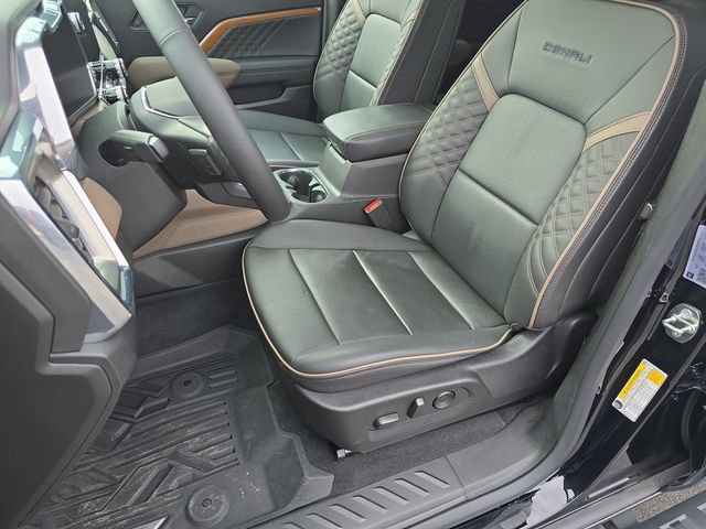 Used 2023 GMC Canyon Denali image 20