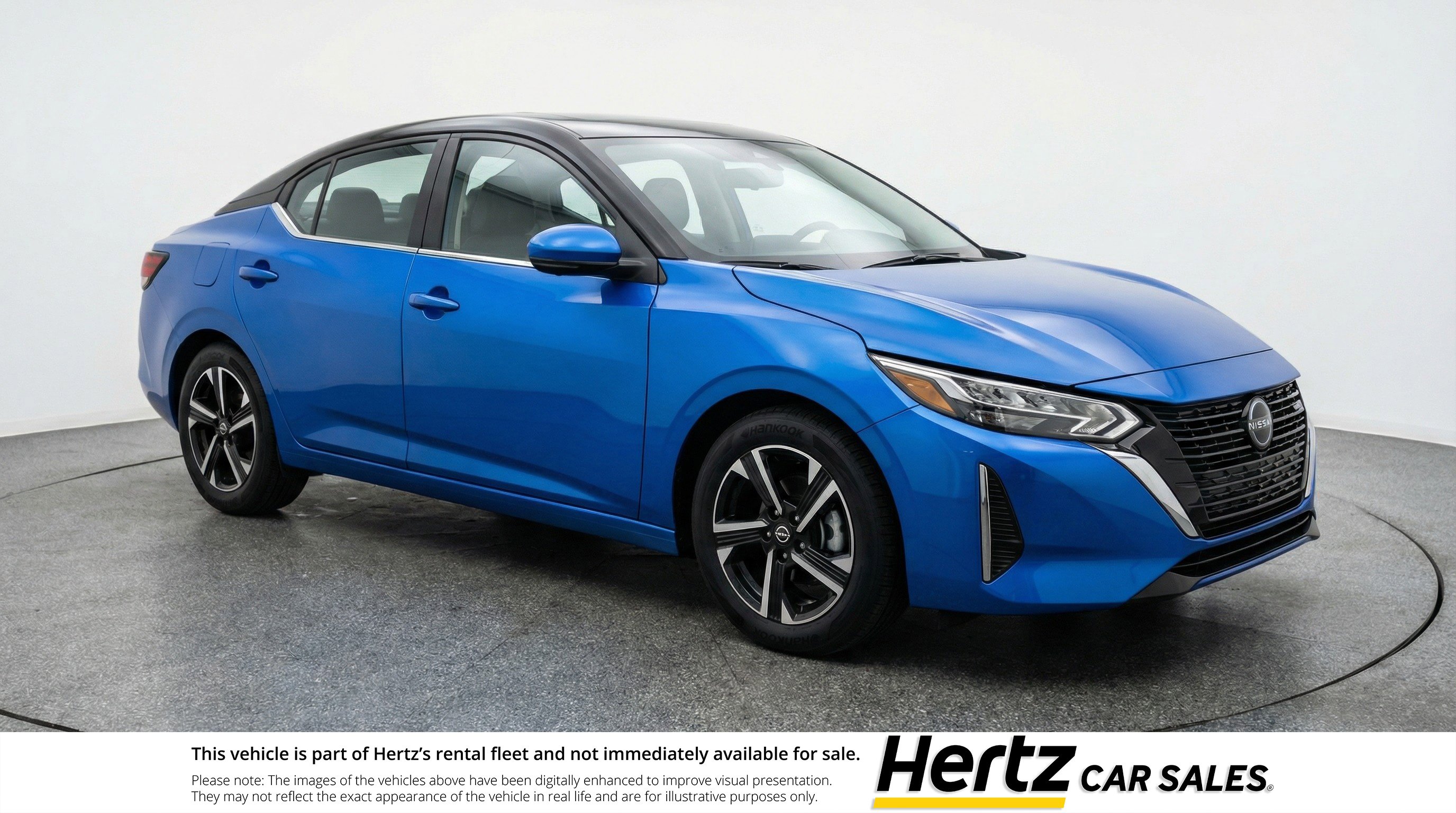Used 2025 Nissan Sentra SV FWD image 1