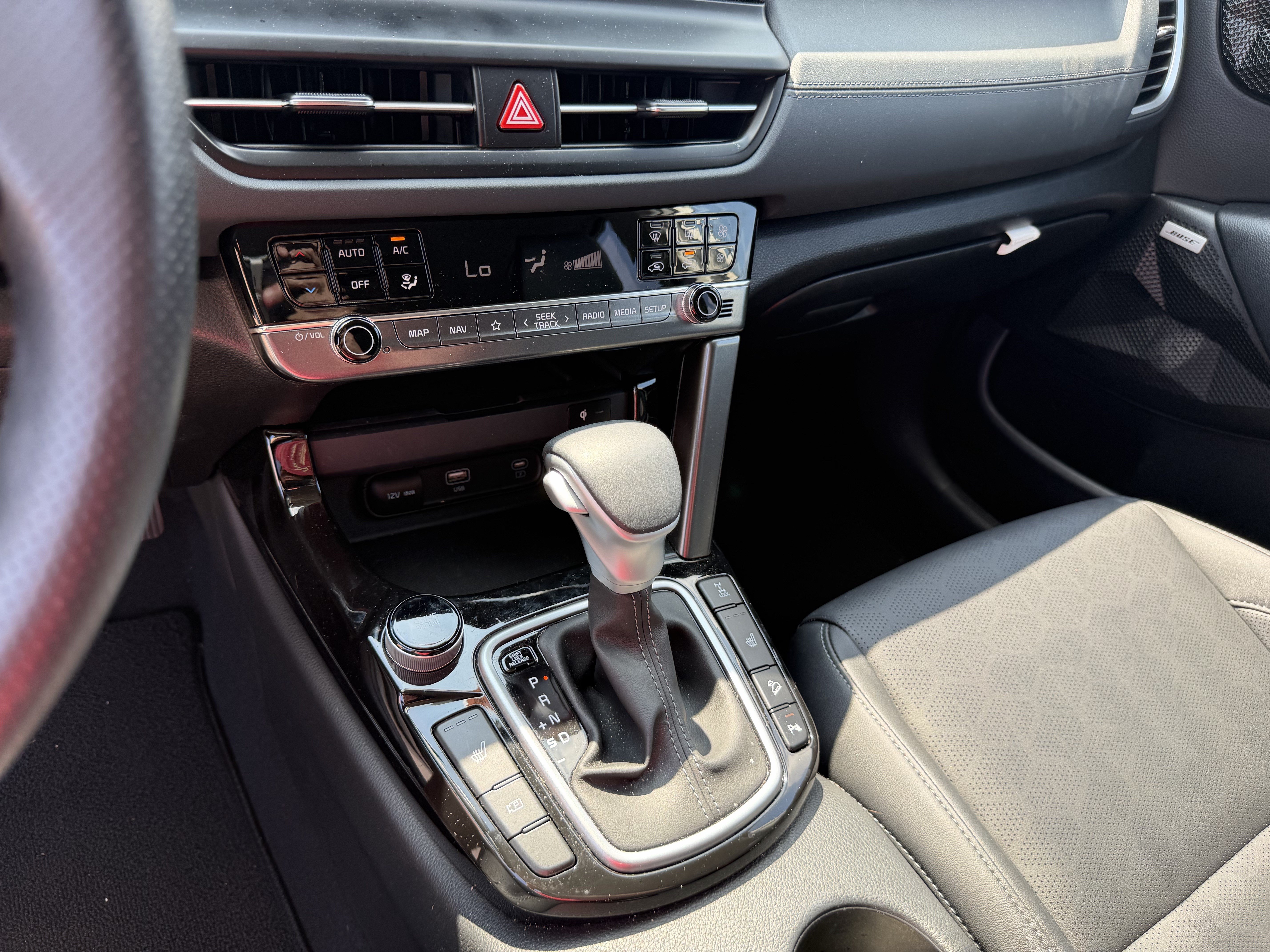 Certified 2026 Kia Seltos SX AWD/4WD image 30
