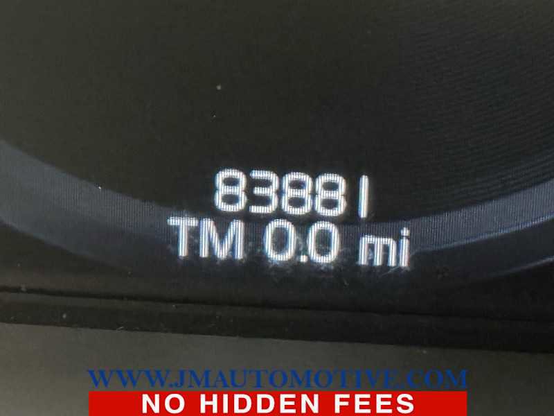 Used 2021 Volvo XC90 T6 Momentum image 24
