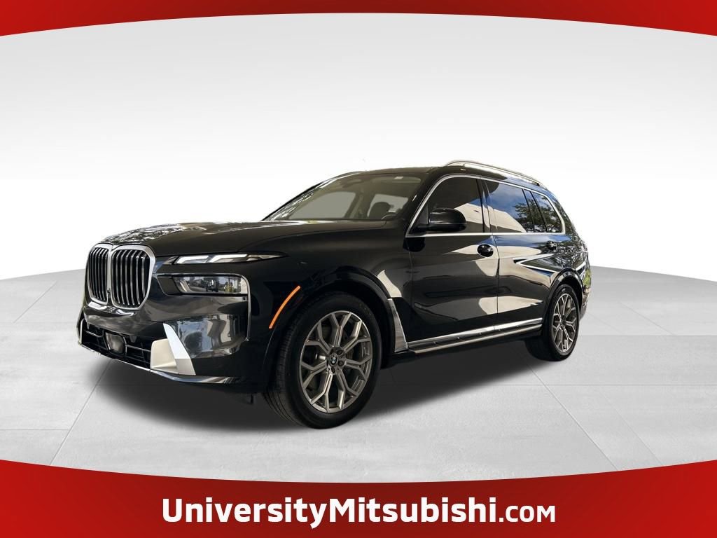 Used 2025 BMW X7 xDrive40i image 1