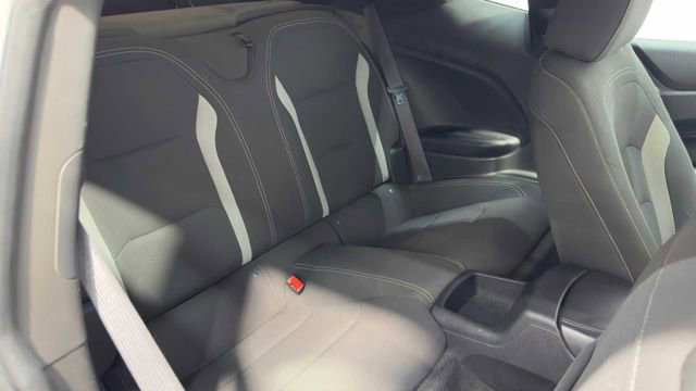 Used 2018 Chevrolet Camaro SS image 19