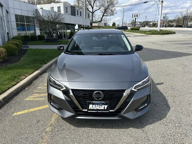 Used 2023 Nissan Sentra SR w/ SR Premium Package image 3