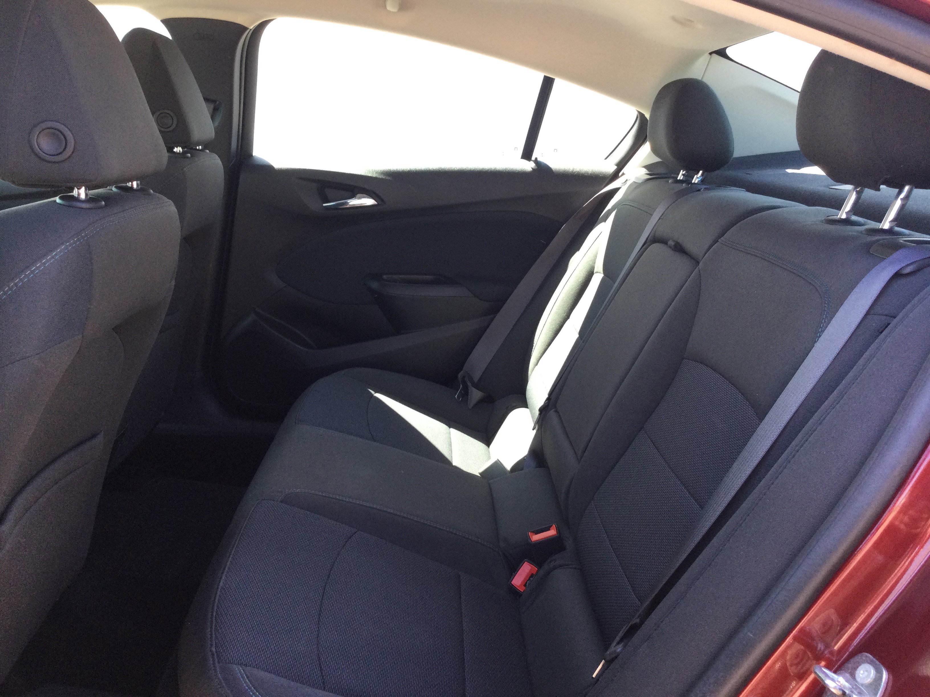Used 2016 Chevrolet Cruze LT w/ Convenience Package FWD image 6