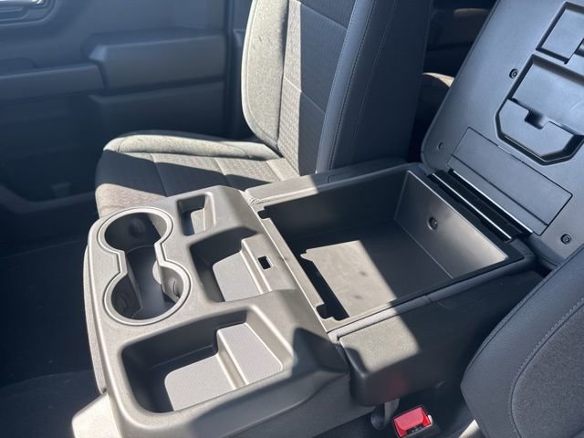 Used 2026 Chevrolet Silverado 1500 Custom Trail Boss w/ LPO, Dark Essentials Package image 17