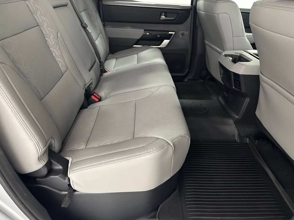 Used 2025 Toyota Tundra Limited AWD/4WD image 53