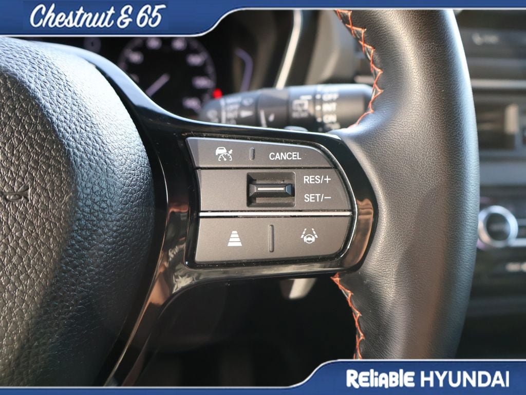 Used 2025 Honda Pilot Sport image 28