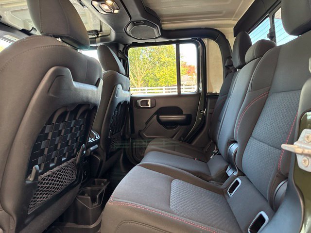 Used 2021 Jeep Gladiator Rubicon w/ LED Lighting Group AWD/4WD image 28