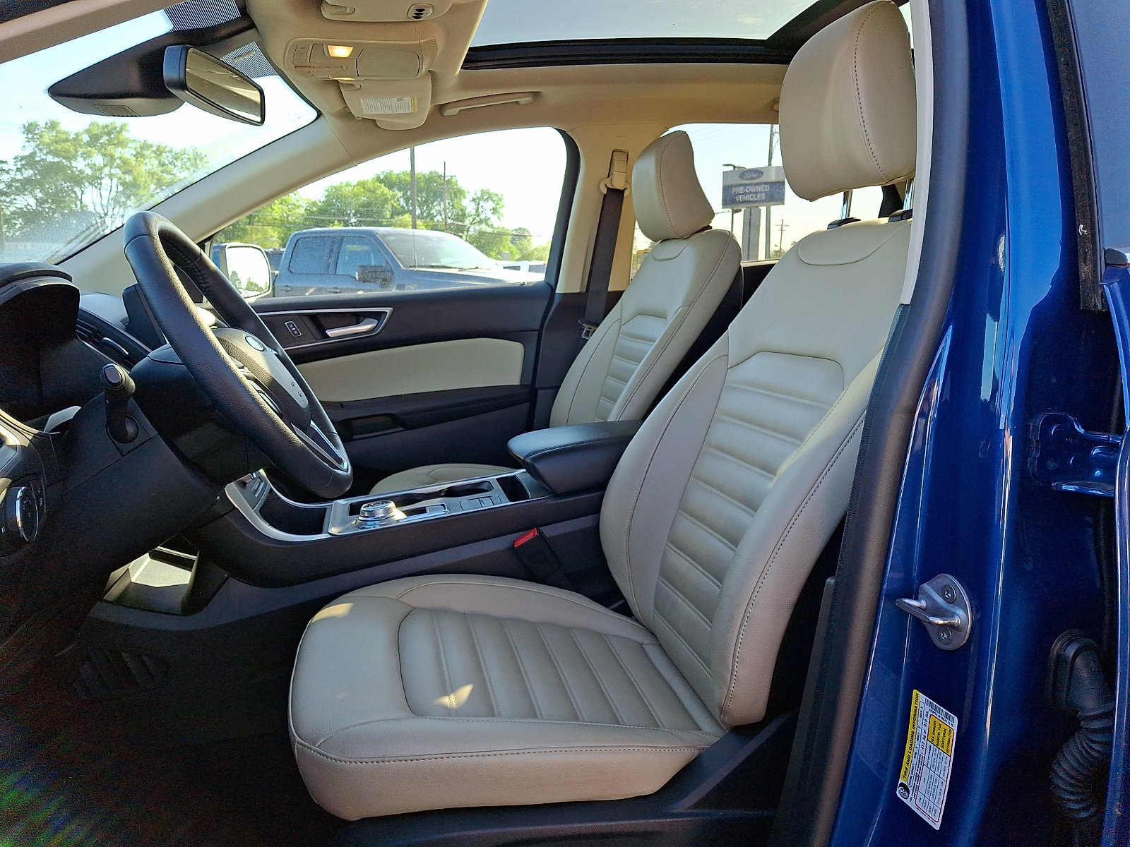 Certified 2024 Ford Edge SEL w/ Convenience Package AWD/4WD image 14