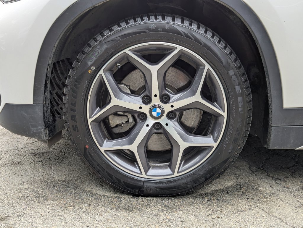 Used 2019 BMW X1 xDrive28i w/ Convenience Package AWD/4WD image 13