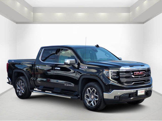 New 2026 GMC Sierra 1500 SLT w/ SLT Premium Plus Package