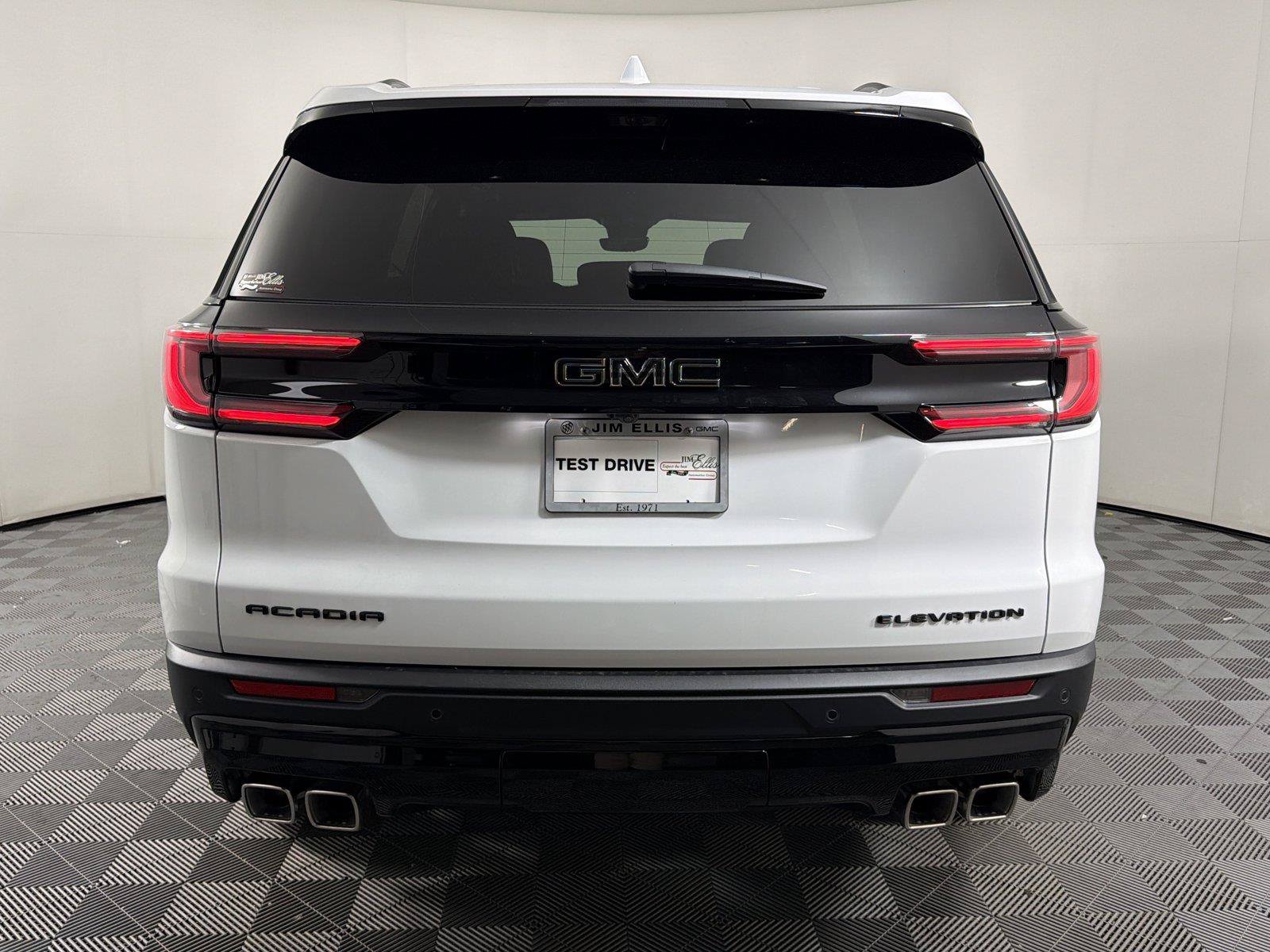 New 2027 GMC Acadia Elevation w/ Black Edition FWD image 5